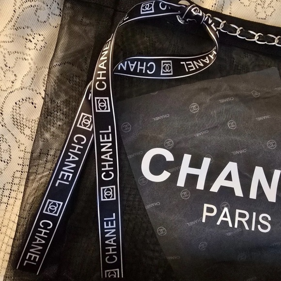 CHANEL Black Mesh Shoulder Tote Bag VIP Gift With Silver Chain & Pouch(NEW) - Picture 6 of 9